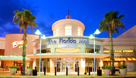 Enter a World of Wonder at Florida Mall's Magic Yards